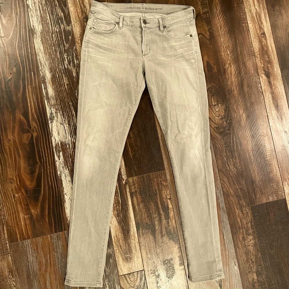 Citizens of Humanity light gray skinny jeans, size 27